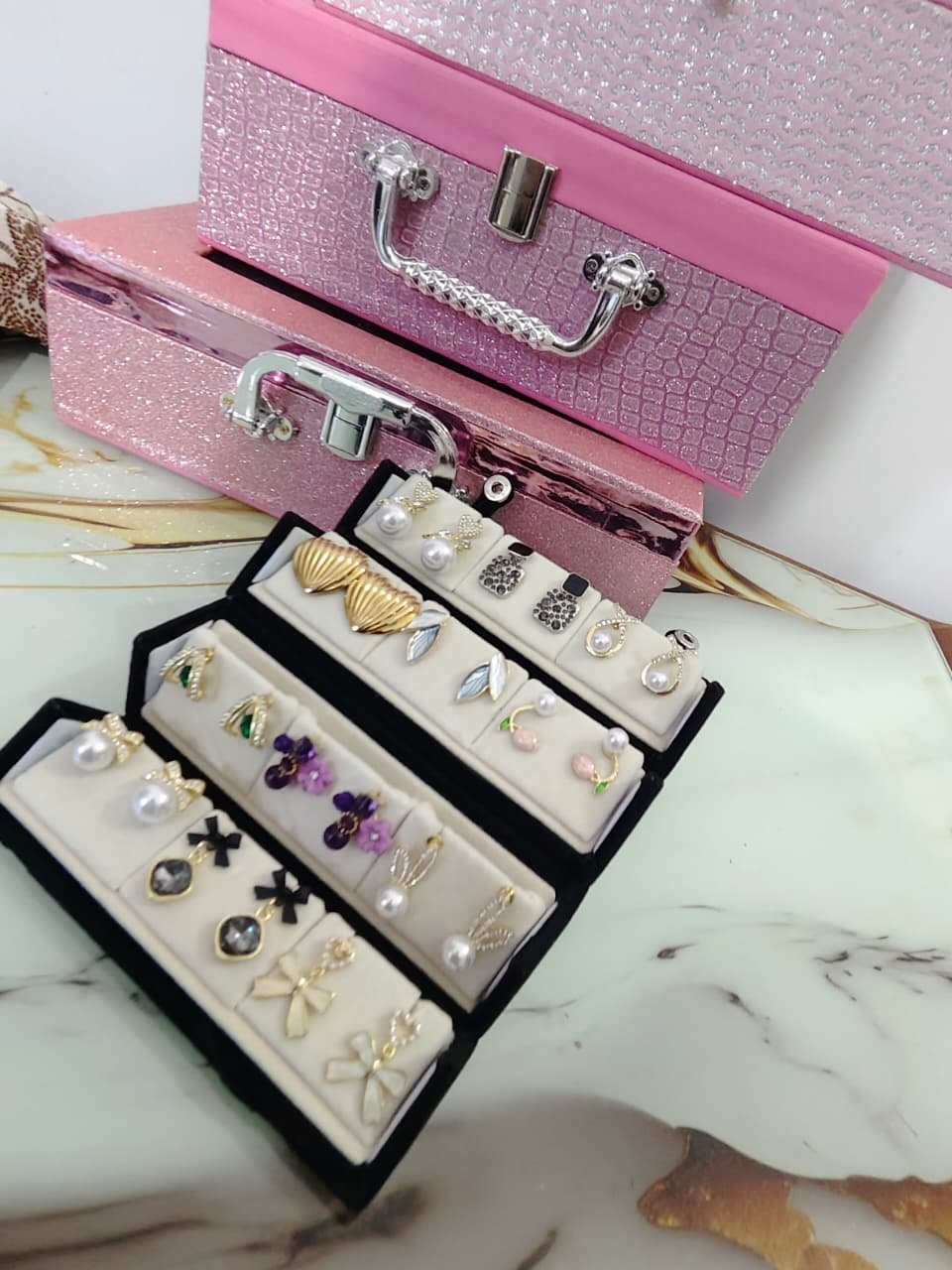 Premium 12 Piece Earrings Gift Box - Image 2